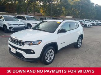 Used 2025 Jeep Compass Latitude w/ Sun & Sound Group AWD/4WD video 1