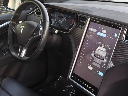 Used 2017 Tesla Model X 100D AWD/4WD image 20