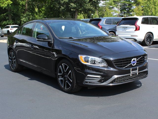 Used 2017 Volvo S60 T5 Dynamic FWD image 1