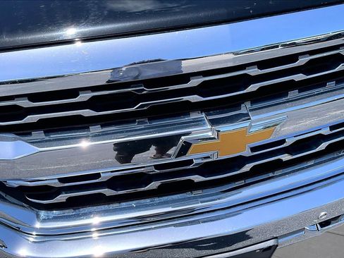 Used 2018 Chevrolet Silverado 1500 LTZ w/ Sport Package AWD/4WD image 29