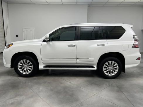 Used 2018 Lexus GX 460 Premium image 4