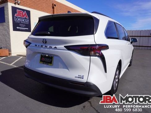 Used 2023 Toyota Sienna XLE image 49