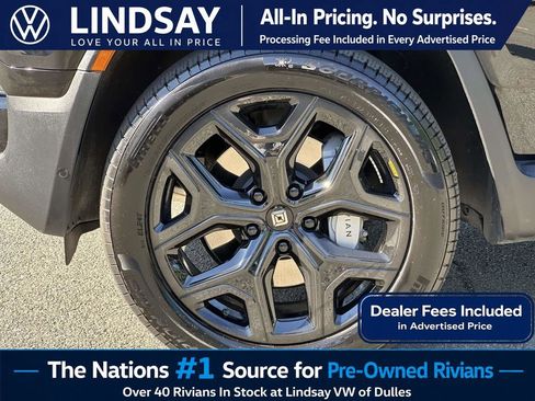 Used 2025 Rivian R1S Adventure AWD/4WD image 8