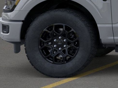 New 2026 Ford F150 XLT w/ Equipment Group 302A MID AWD/4WD image 19