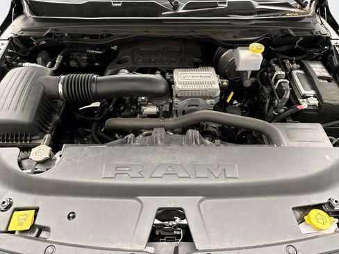 Used 2023 RAM 1500 Laramie AWD/4WD image 26