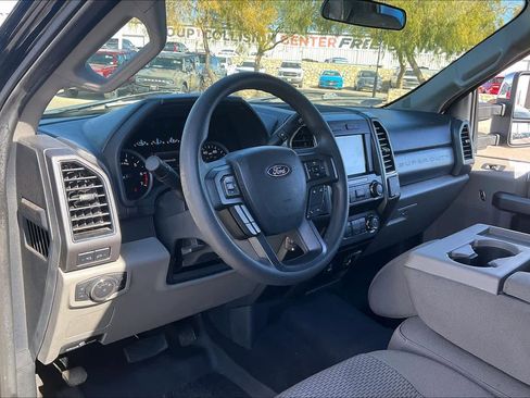Used 2022 Ford F250 XLT w/ XLT Premium Package image 16