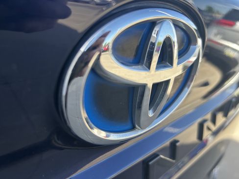 Certified 2024 Toyota Sienna XSE w/ XSE Plus Package AWD/4WD image 7