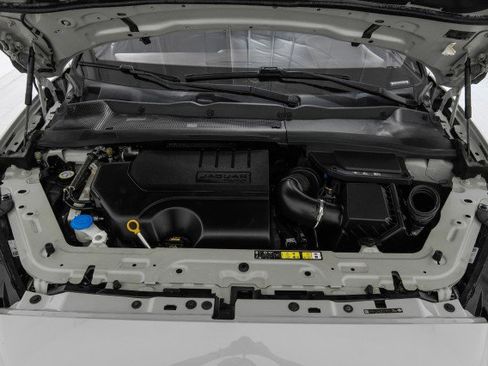 Used 2019 Jaguar E-PACE R-Dynamic SE image 50