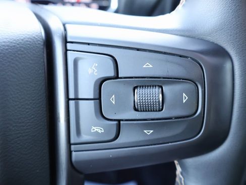 Used 2024 GMC Sierra 3500 AT4 w/ AT4 Preferred Package image 21