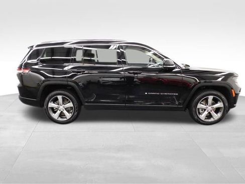 Used 2021 Jeep Grand Cherokee L Limited image 2