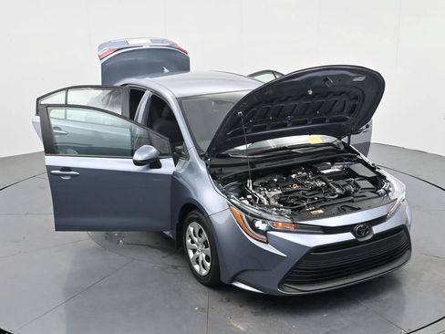 Used 2026 Toyota Corolla LE FWD image 38