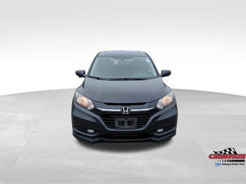 Used 2017 Honda HR-V EX image 10