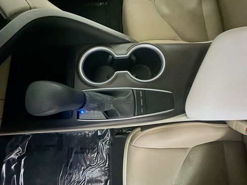 Used 2023 Toyota Camry LE image 21