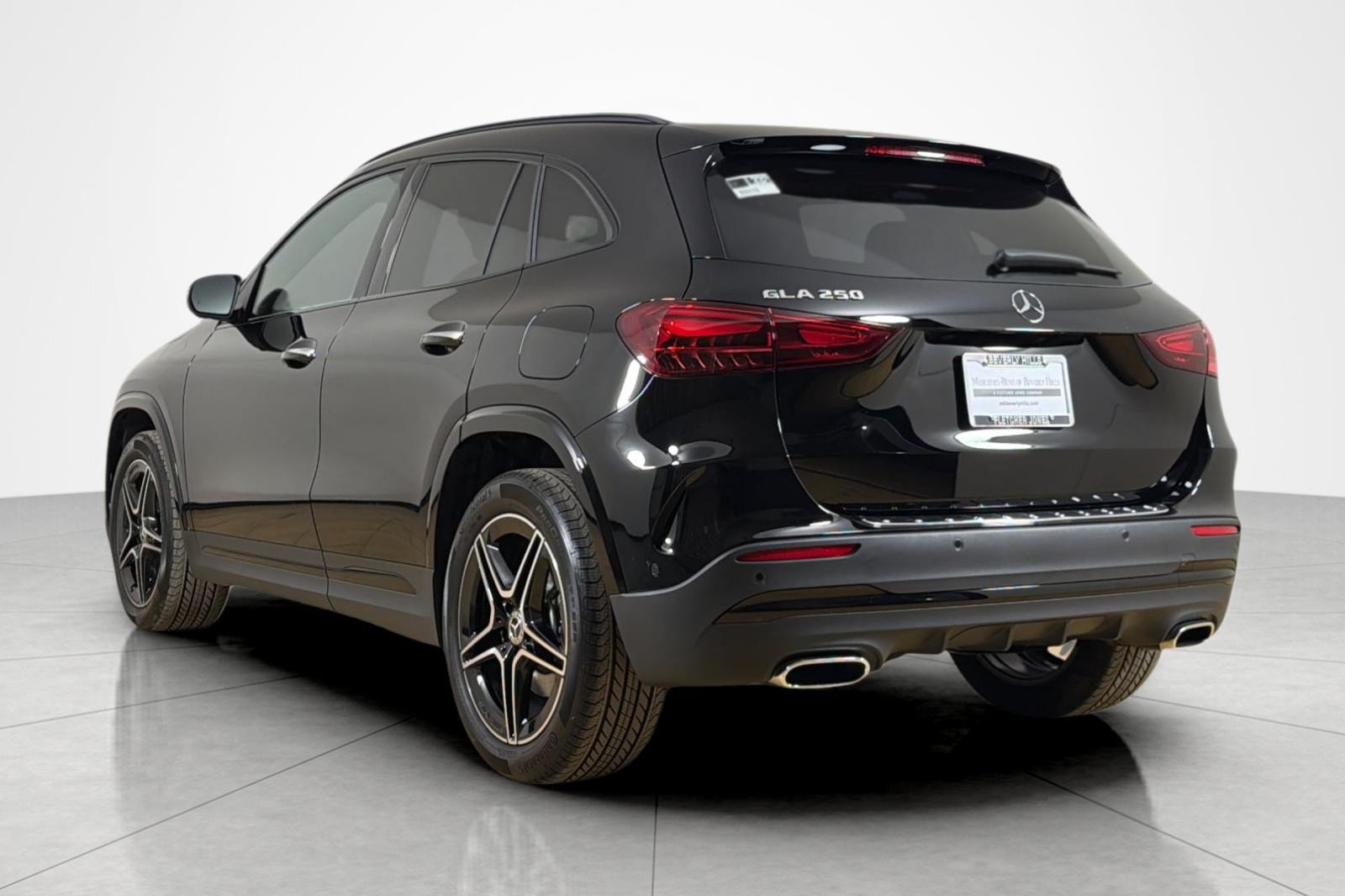 Used 2026 Mercedes-Benz GLA 250 image 3