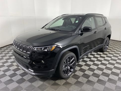 New 2026 Jeep Compass Limited image 10