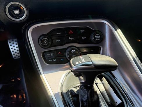 Used 2019 Dodge Challenger R/T image 20
