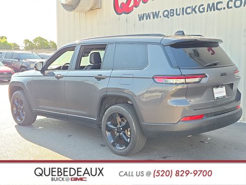 Used 2022 Jeep Grand Cherokee L Laredo RWD image 5