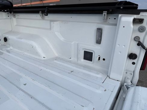 Used 2023 Jeep Gladiator Rubicon w/ Cold Weather Group image 11