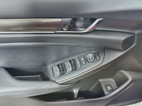 Used 2022 Honda Accord Sport Special Edition image 17