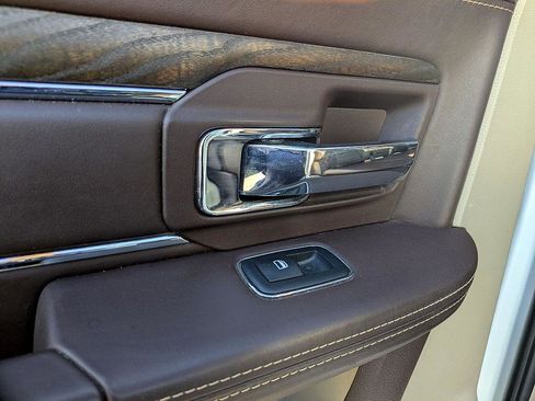 Used 2018 RAM 1500 Laramie Longhorn image 24