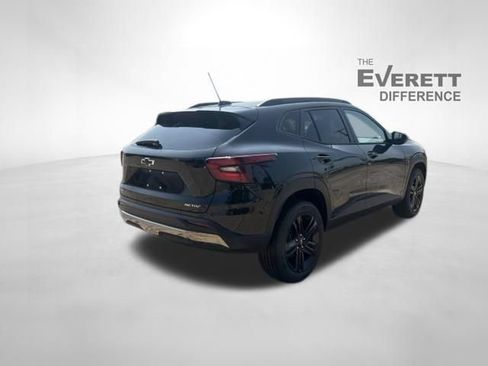 New 2026 Chevrolet Trax ACTIV w/ Driver Confidence Package FWD image 7