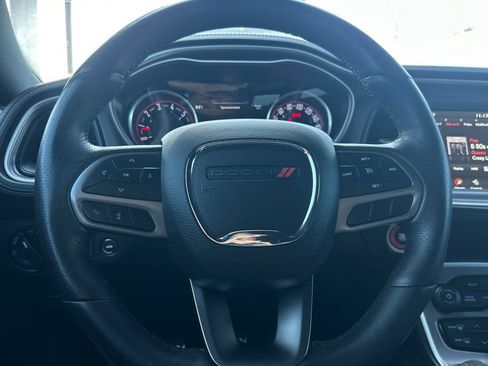 Used 2022 Dodge Challenger R/T Scat Pack RWD image 27