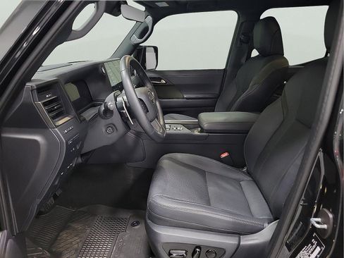Used 2025 Lexus GX 550 AWD/4WD image 10