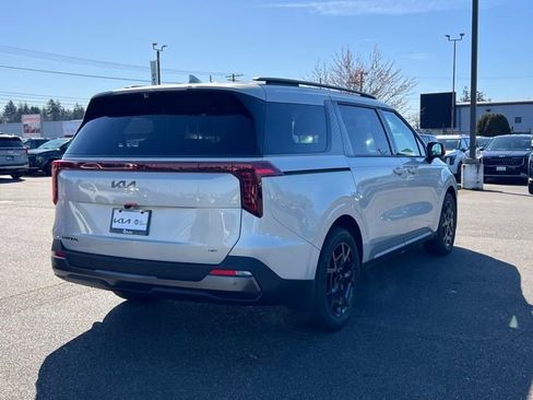 New 2026 Kia Carnival SX Prestige FWD image 9