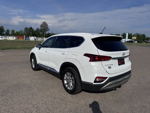 Used 2019 Hyundai Santa Fe SE AWD/4WD image 3