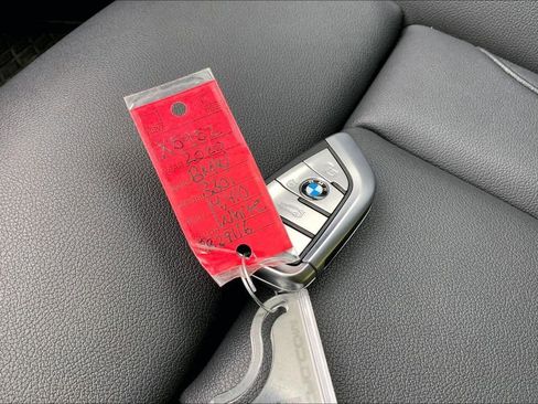 Used 2020 BMW 330i Sedan RWD image 13