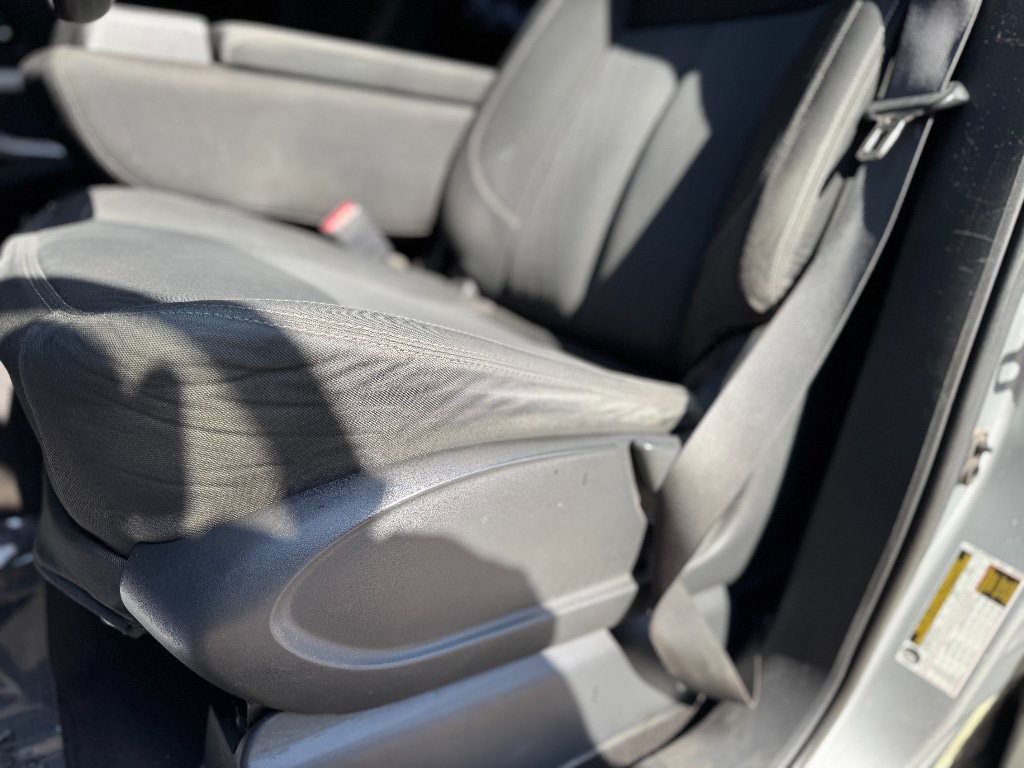 Used 2017 Nissan Titan SV RWD image 10