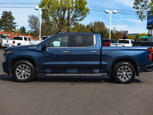 Used 2022 Chevrolet Silverado 1500 High Country w/ Safety Package II AWD/4WD image 14