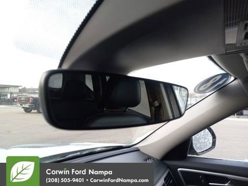 Used 2018 Volkswagen Atlas SEL image 21