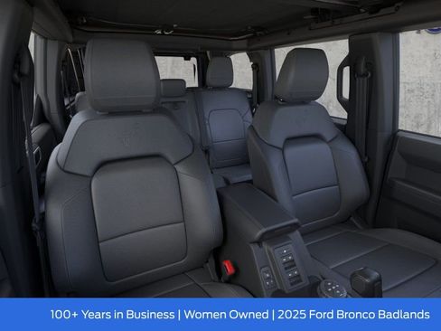 New 2025 Ford Bronco Badlands image 12