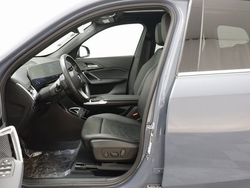 Certified 2025 BMW X1 xDrive28i image 5