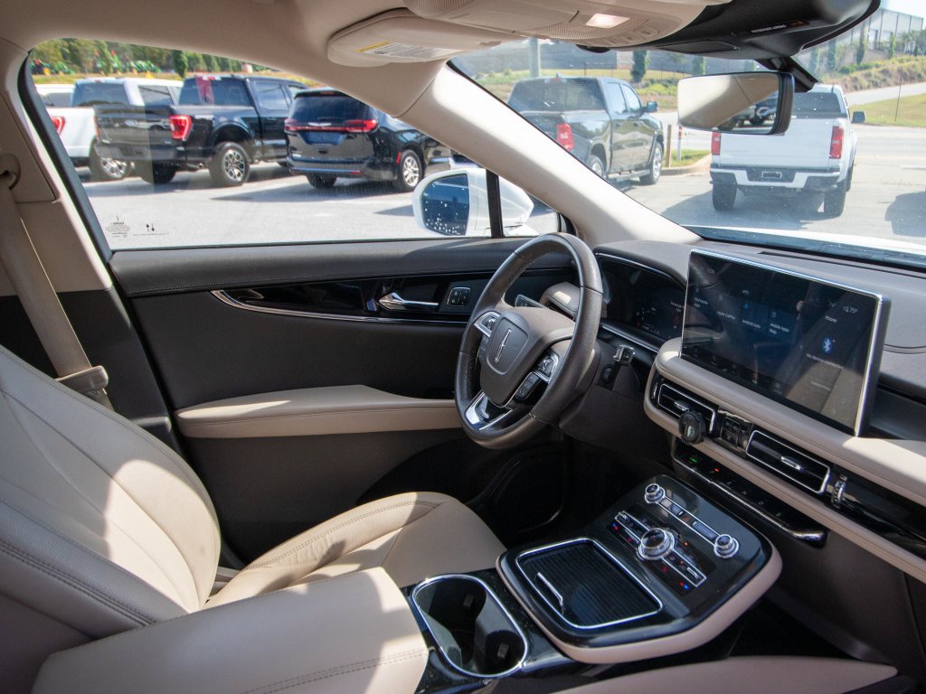 Used 2021 Lincoln Nautilus FWD image 18