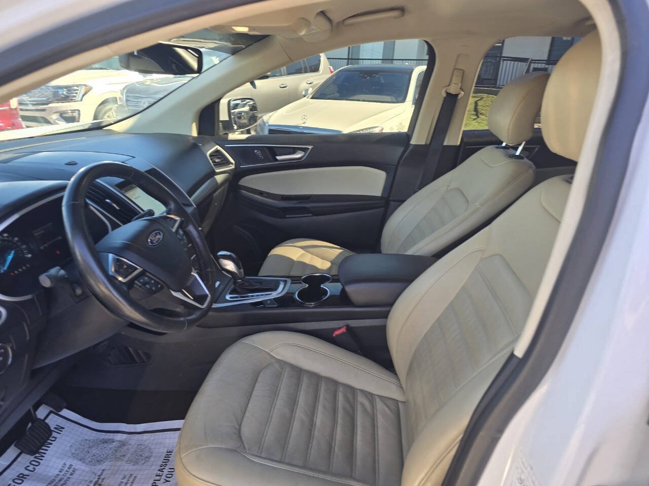 Used 2016 Ford Edge SEL w/ Equipment Group 201A AWD/4WD image 8