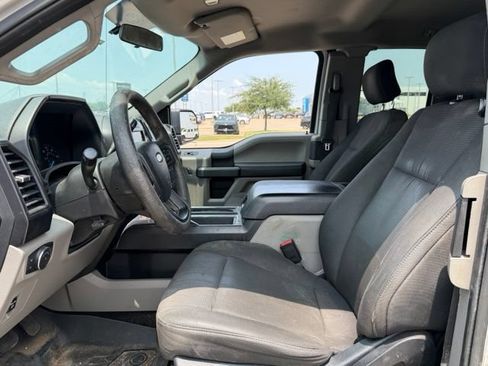 Used 2017 Ford F150 XL w/ Equipment Group 101A Mid RWD image 13