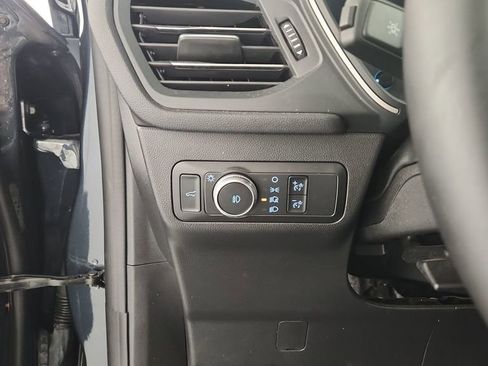 Used 2022 Ford Escape SEL image 20