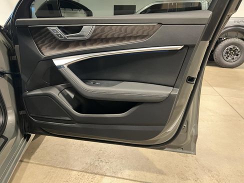 Used 2022 Audi A6 Premium Plus w/ Premium Plus Package image 41