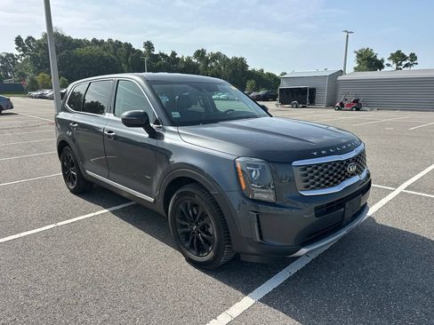 Used 2020 Kia Telluride LX FWD image 1