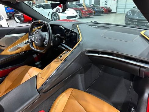 Used 2022 Chevrolet Corvette Stingray Preferred Cpe w/ Z51 Performance Package RWD image 8