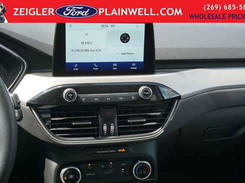 Used 2022 Ford Escape SE AWD/4WD image 14
