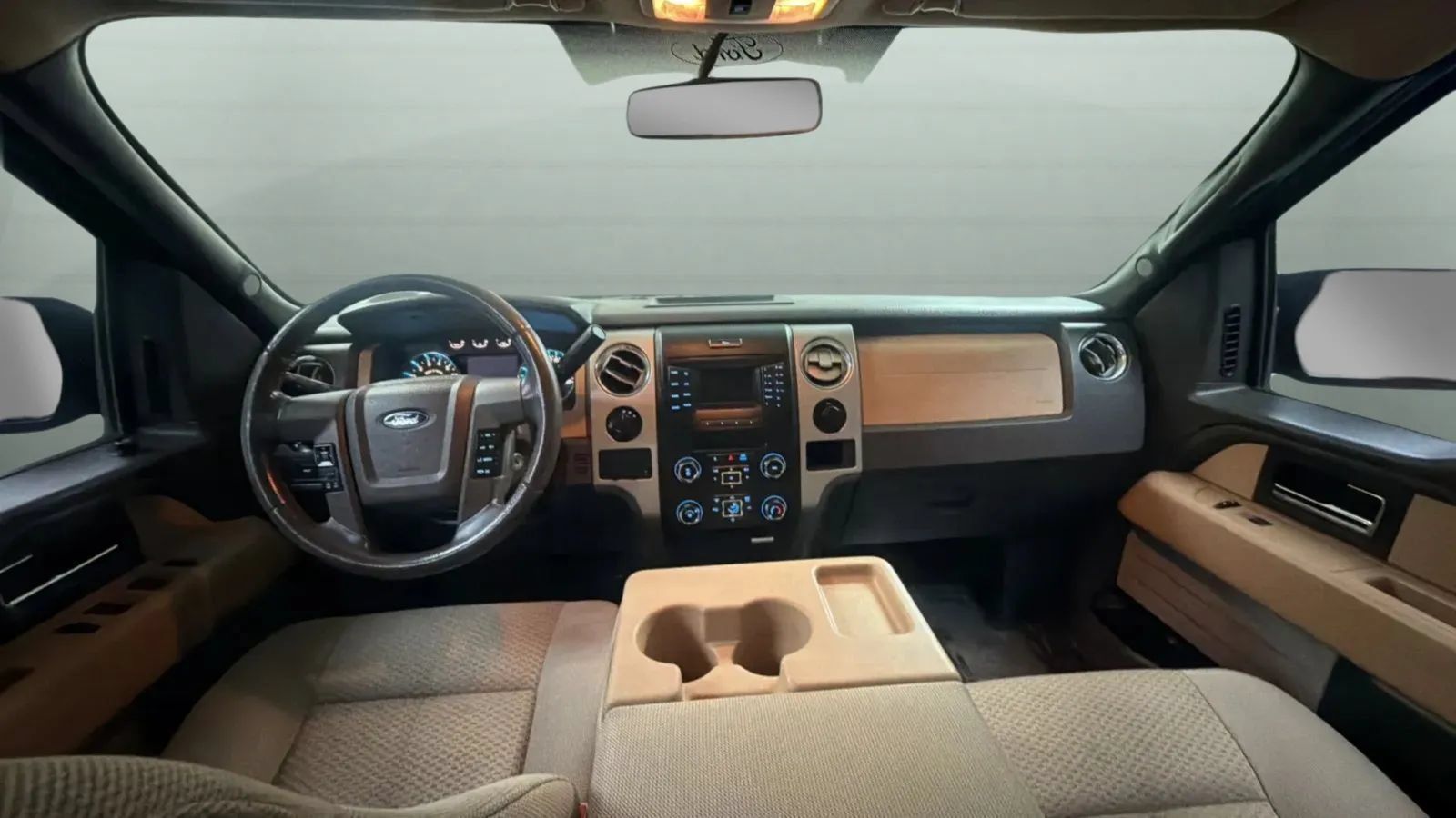 Used 2014 Ford F150 XLT w/ Equipment Group 302A Luxury AWD/4WD image 9