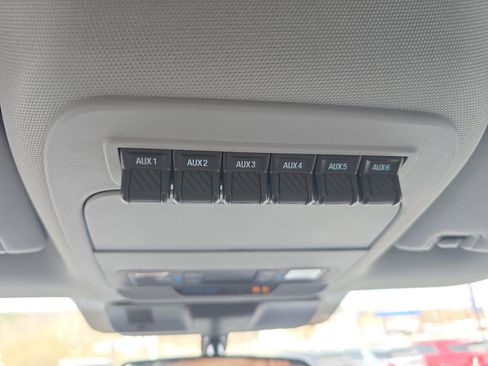 Certified 2025 Ford F350 XLT w/ Snow Plow Prep Package image 33