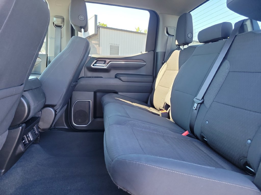 Used 2026 Chevrolet Silverado 1500 LT AWD/4WD image 17