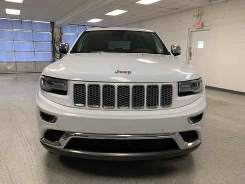 Used 2016 Jeep Grand Cherokee Summit AWD/4WD image 2