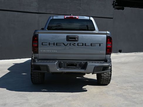 Used 2022 Chevrolet Colorado LT w/ Fleet Safety Package image 7