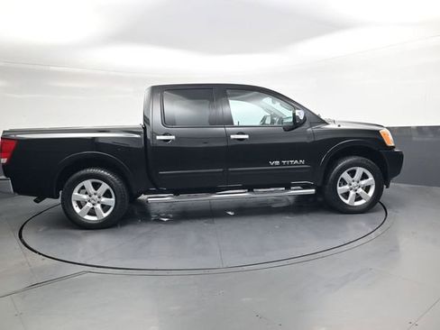Used 2015 Nissan Titan SL w/ Utility Accessory Package image 3