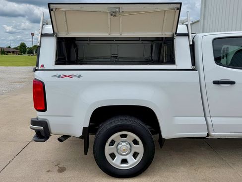 Used 2022 Chevrolet Colorado W/T w/ WT Convenience Package AWD/4WD image 21